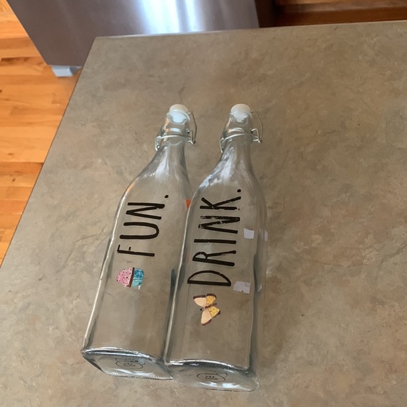 Rae Dunn heavy glass decanter bottles bail & trigger - Picture 7 of 8